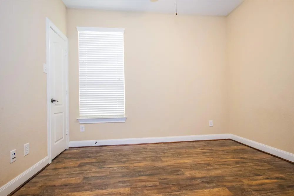 6114 Brookmall Katy, TX 77494