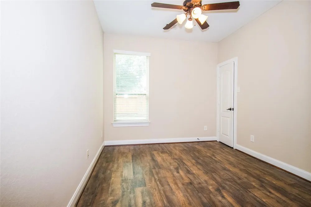 6114 Brookmall Katy, TX 77494
