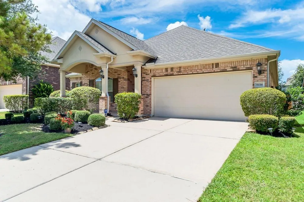 6114 Brookmall Katy, TX 77494