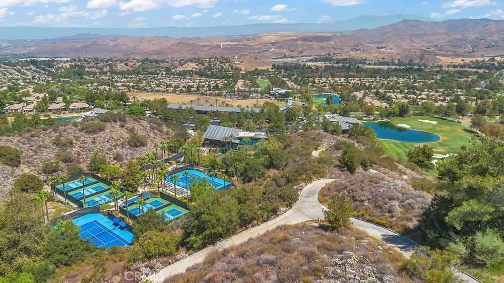 9251 Hughes Corona, CA 92883