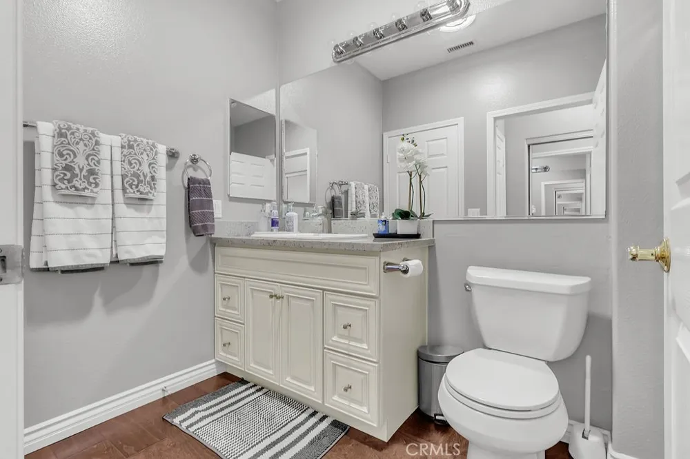 9251 Hughes Corona, CA 92883