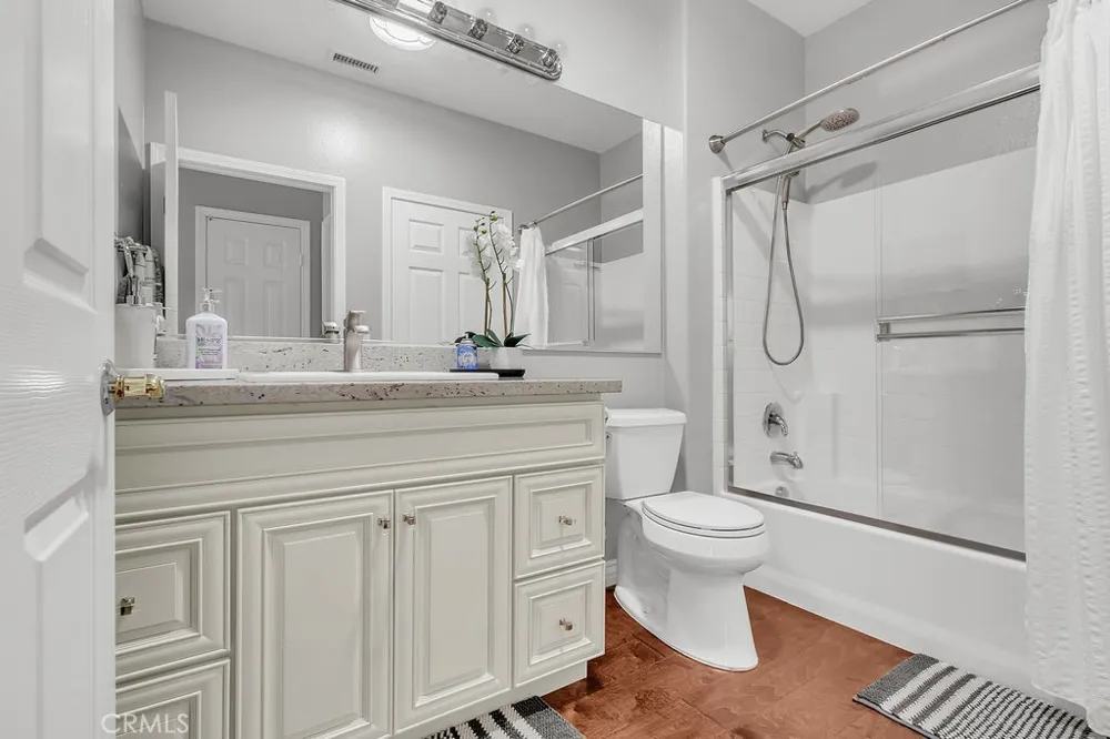 9251 Hughes Corona, CA 92883