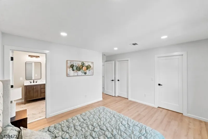 139 Main St Franklin, NJ 07416
