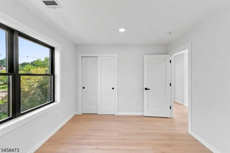 139 Main St Franklin, NJ 07416