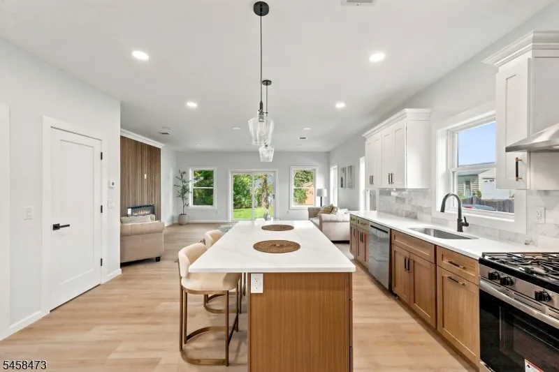 139 Main St Franklin, NJ 07416