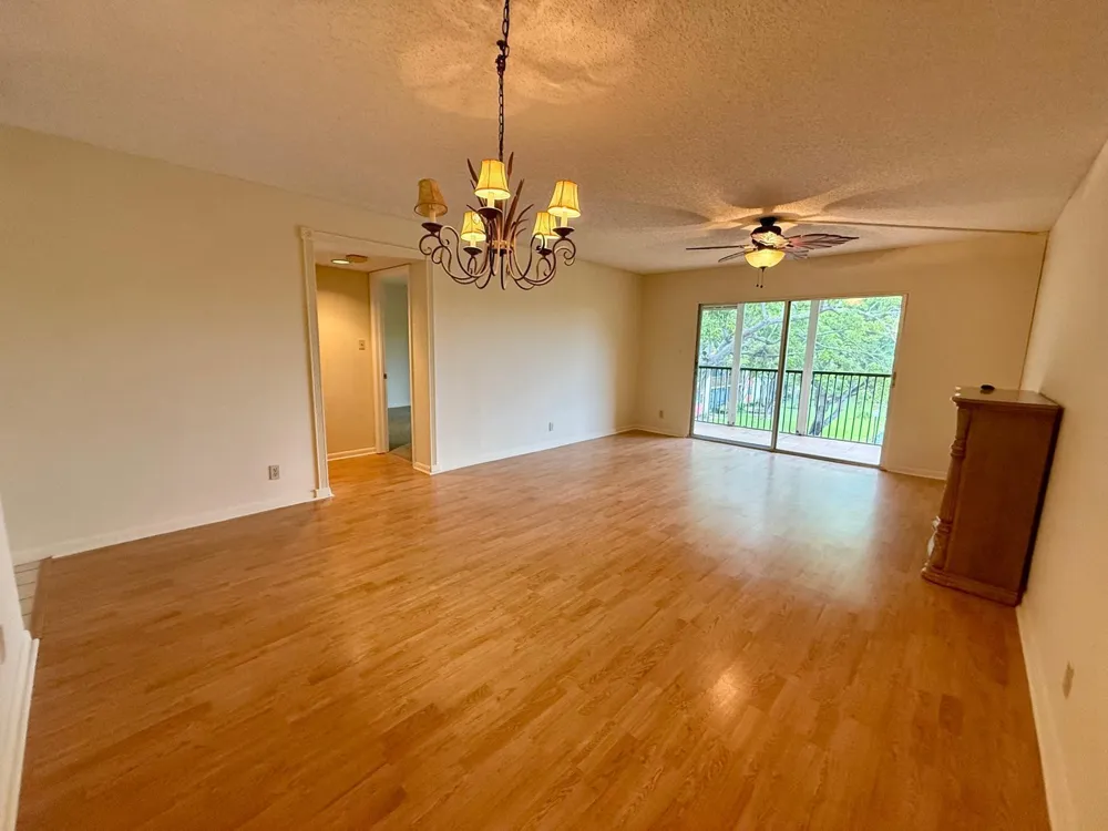 2212 S CYPRESS BEND DRIVE #303 Pompano Beach, FL 33069