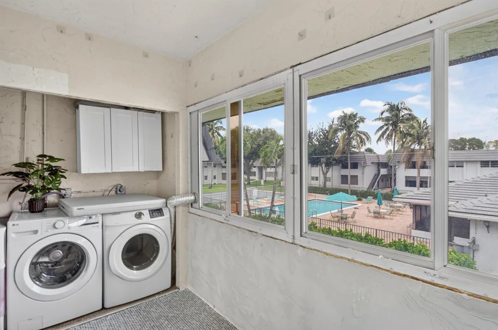 8404 W SAMPLE ROAD #230 Coral Springs, FL 33065