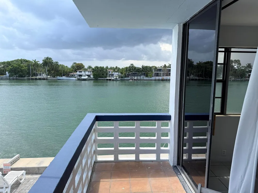 6484 INDIAN CREEK DRIVE #132 Miami Beach, FL 33141