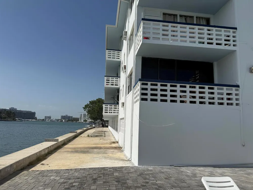 6484 INDIAN CREEK DRIVE #132 Miami Beach, FL 33141