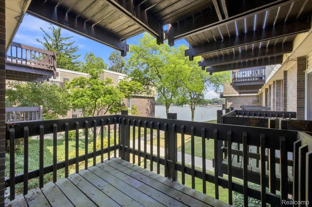 250 Liberty Street #206 Belleville City, MI 48111
