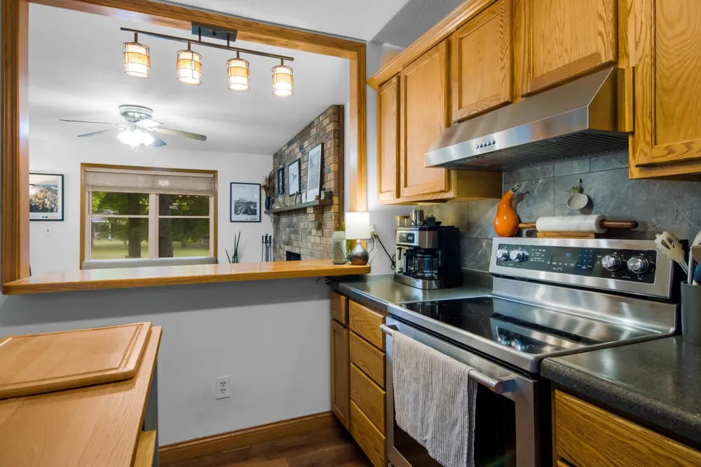 1746 Rasho Road East Bay Township, MI 49686
