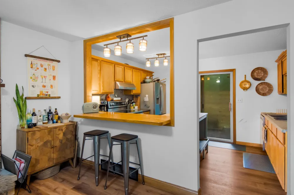 1746 Rasho Road East Bay Township, MI 49686