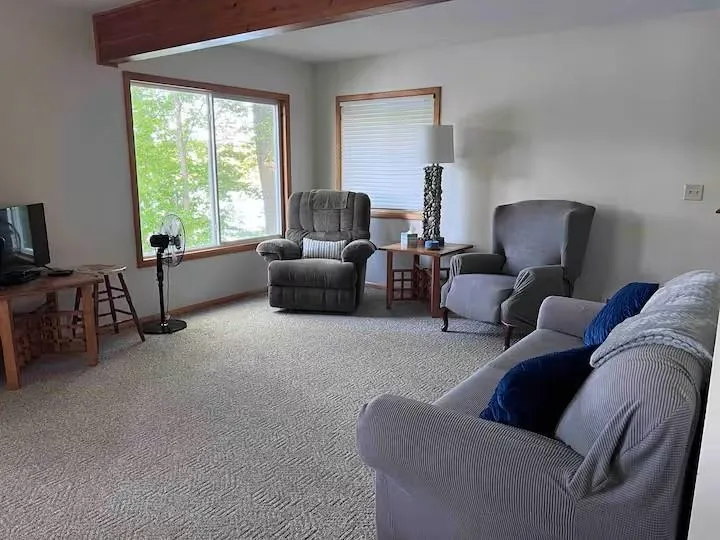 18819 Lakewood Circle Almira Township, MI 49650