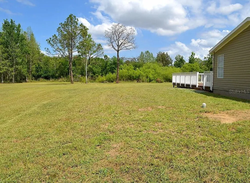 307 COUNTRY WORLD DRIVE W Davenport, FL 33897