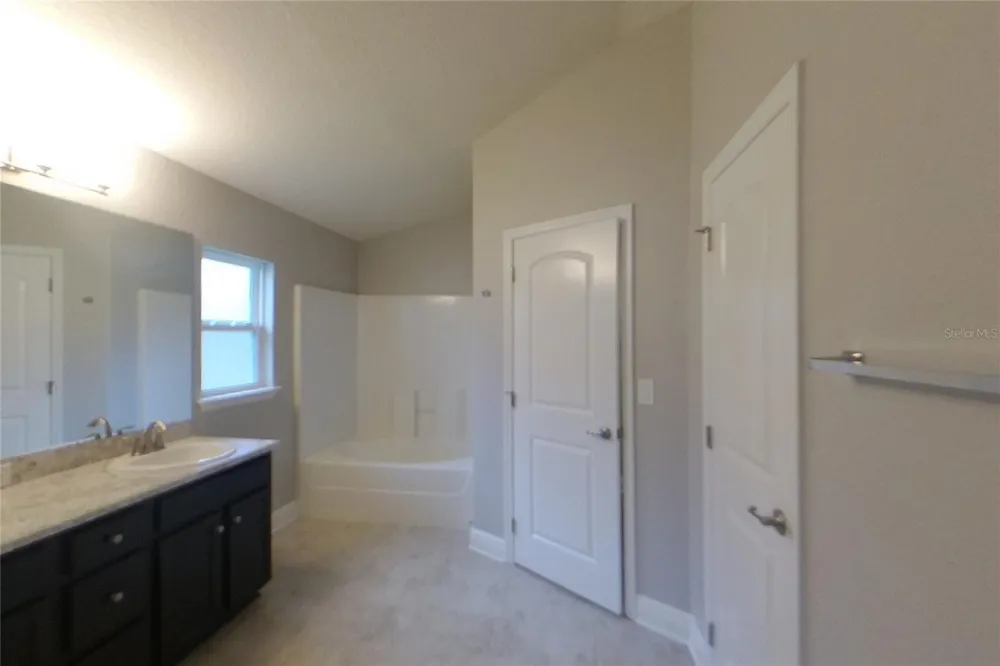 Address Not Shown Wimauma, FL 33598