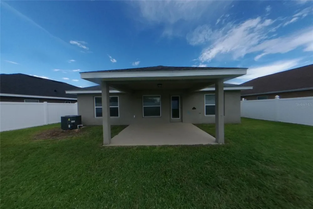 Address Not Shown Wimauma, FL 33598