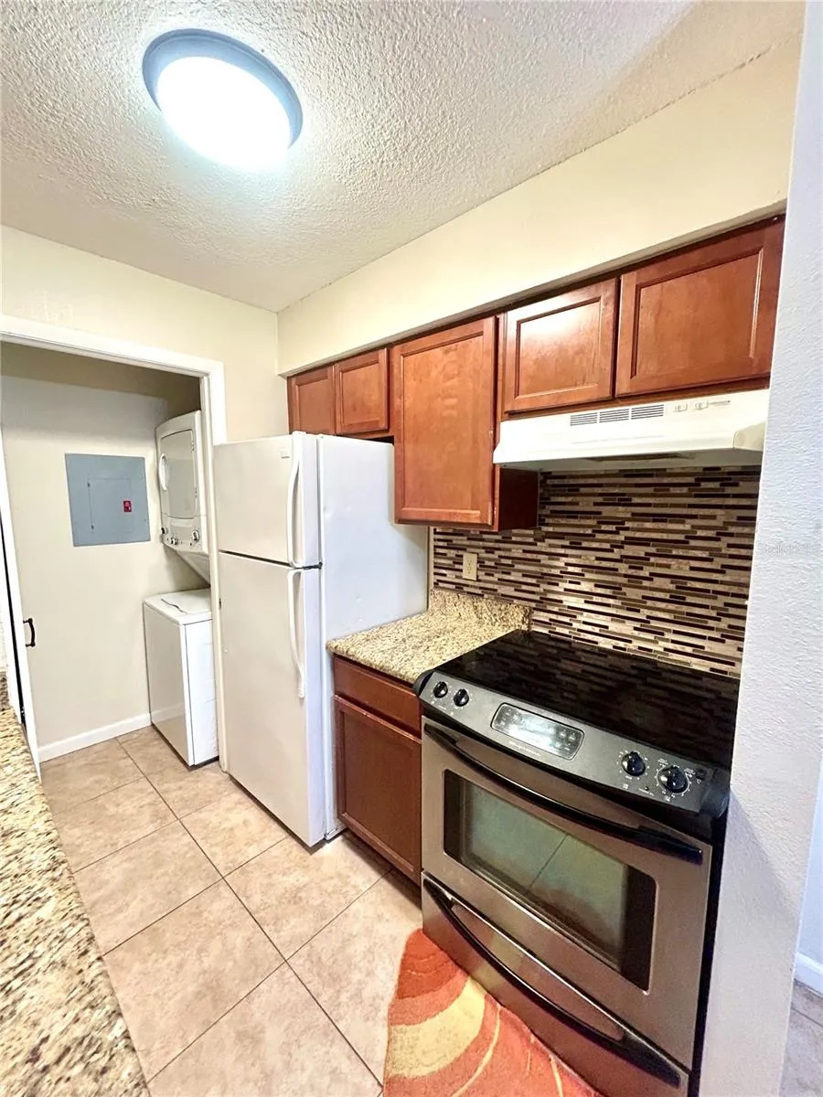 224 AFTON SQUARE #203 Altamonte Springs, FL 32714