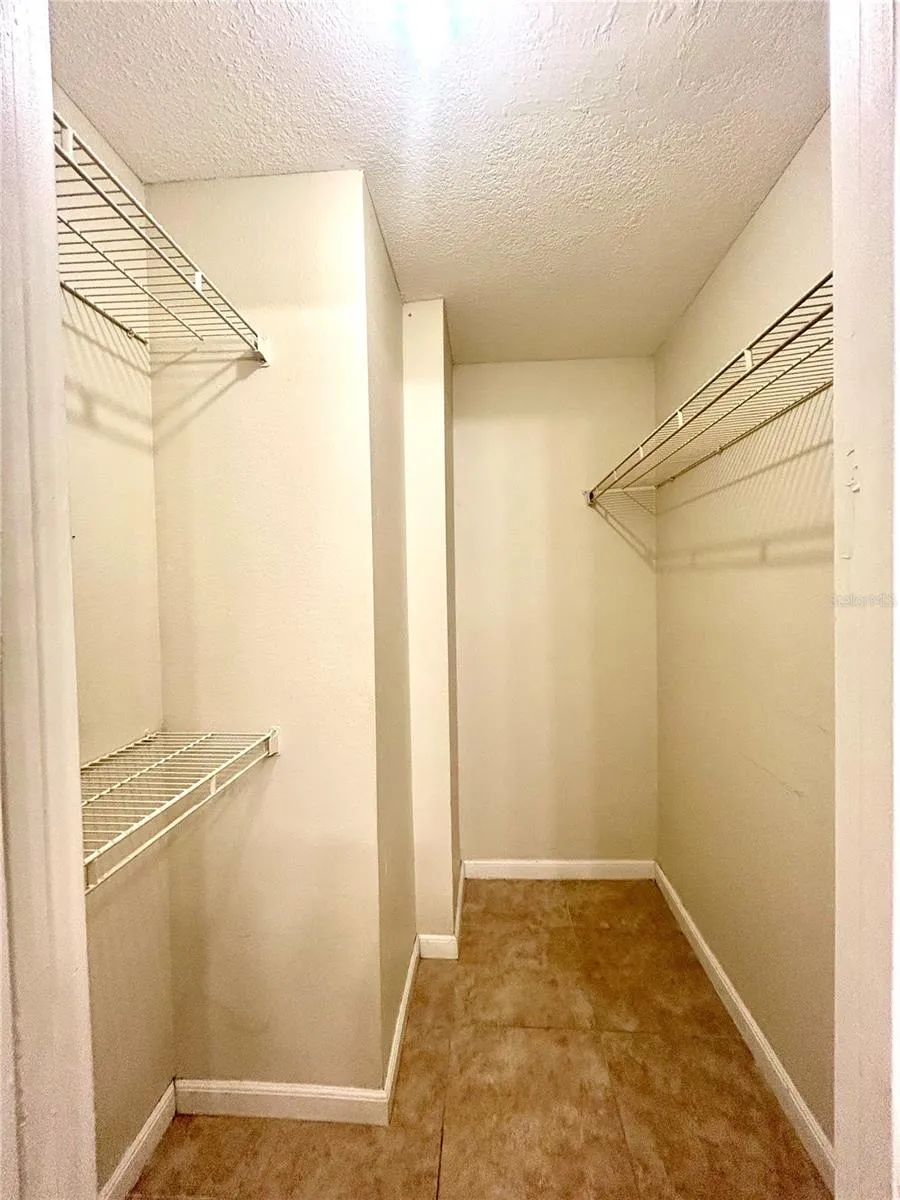 224 AFTON SQUARE #203 Altamonte Springs, FL 32714