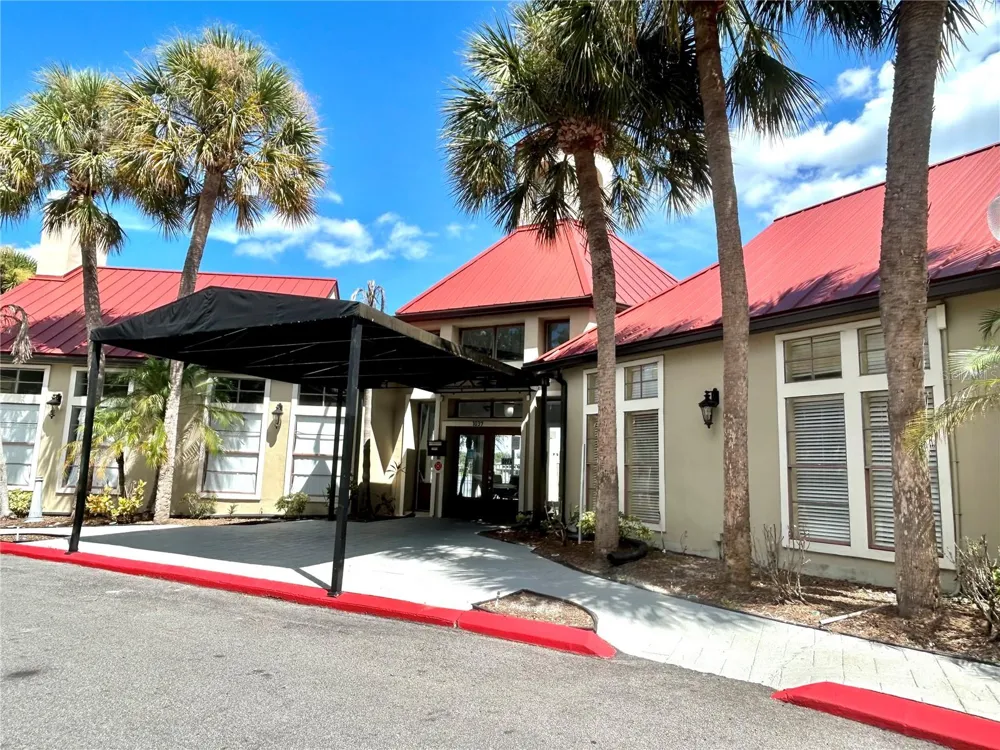 224 AFTON SQUARE #203 Altamonte Springs, FL 32714