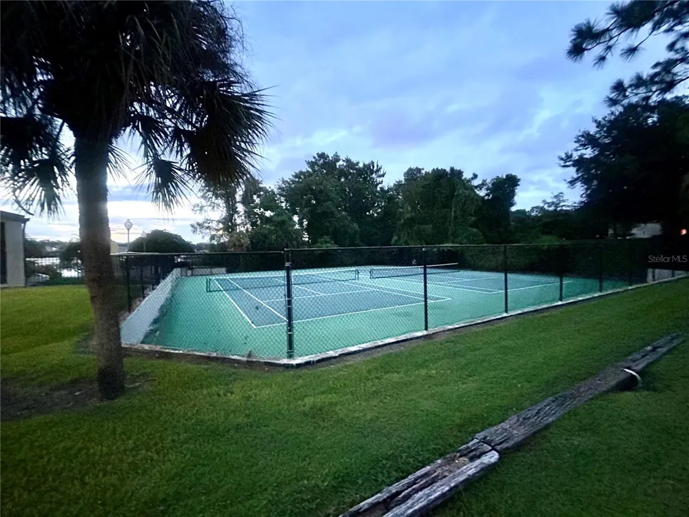 224 AFTON SQUARE #203 Altamonte Springs, FL 32714