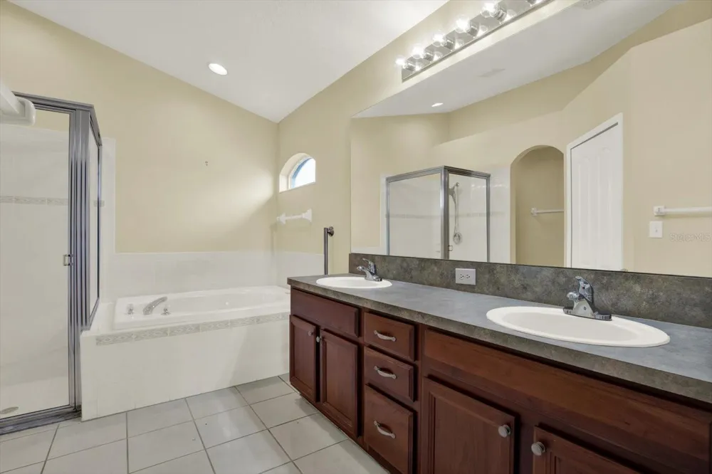 3624 CRESTHILL LANE Land O Lakes, FL 34639