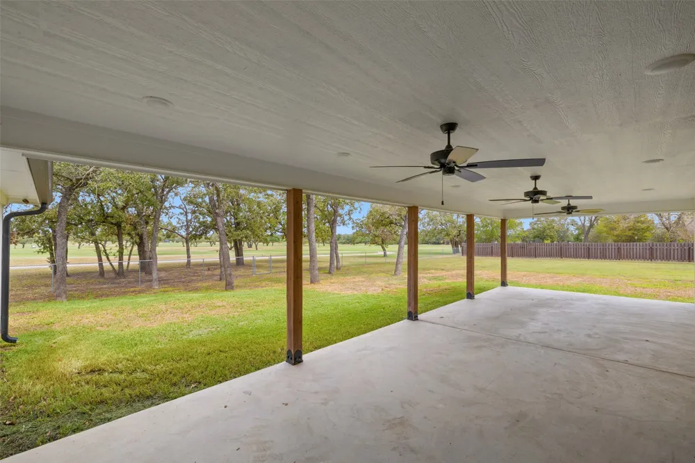 1017 County Road 229 Road Giddings, TX 78942