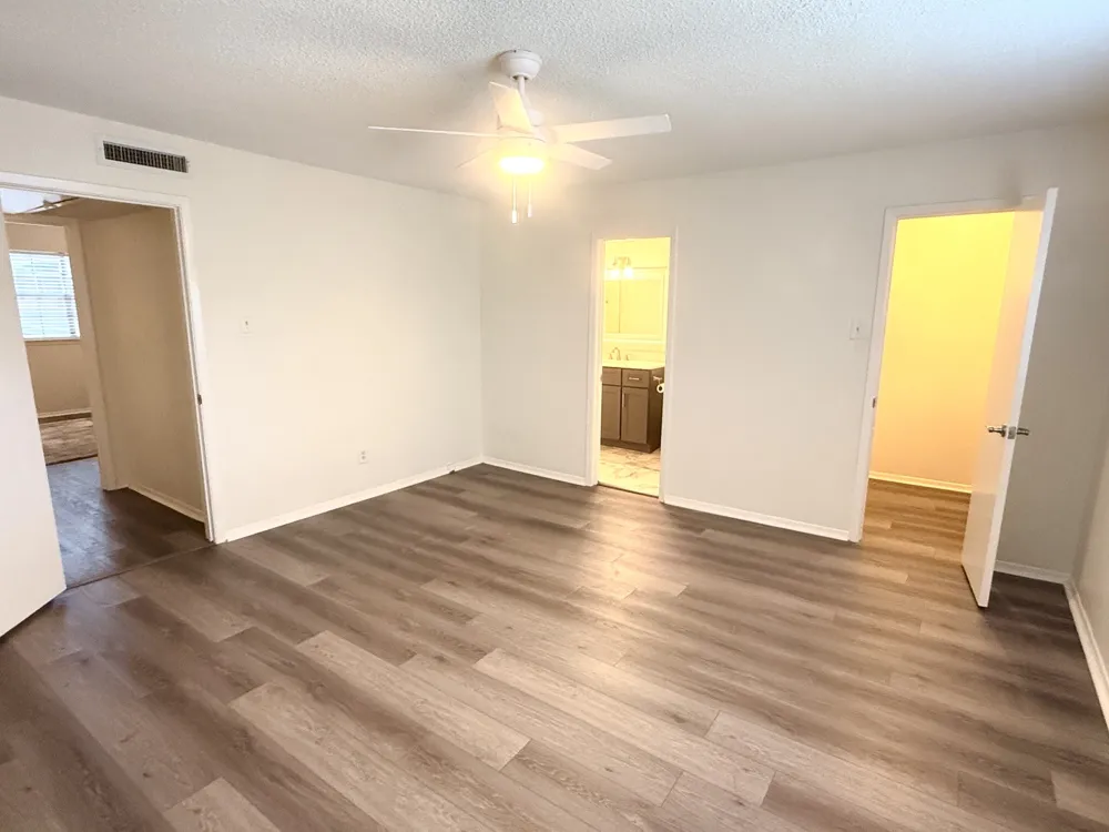 6029 E University Boulevard #110 Dallas, TX 75206