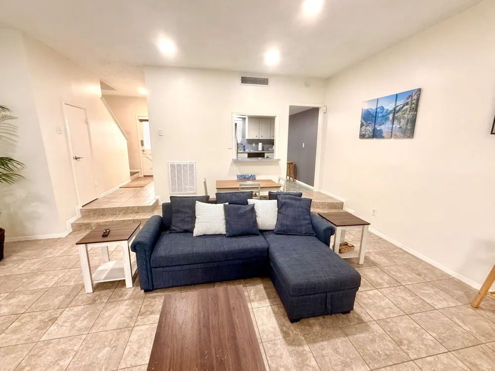 6029 E University Boulevard #110 Dallas, TX 75206