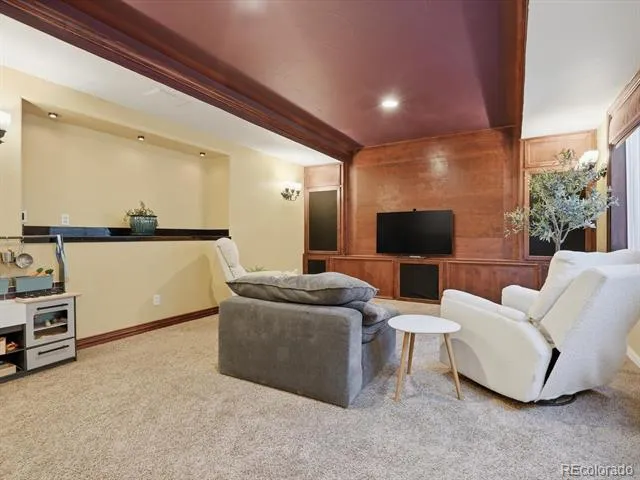 6365 W Crestline Avenue Littleton, CO 80123