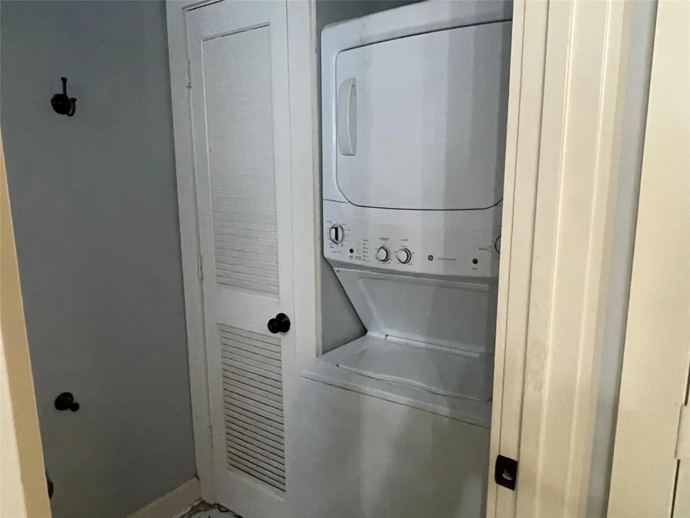 5315 Avenue R Galveston, TX 77551