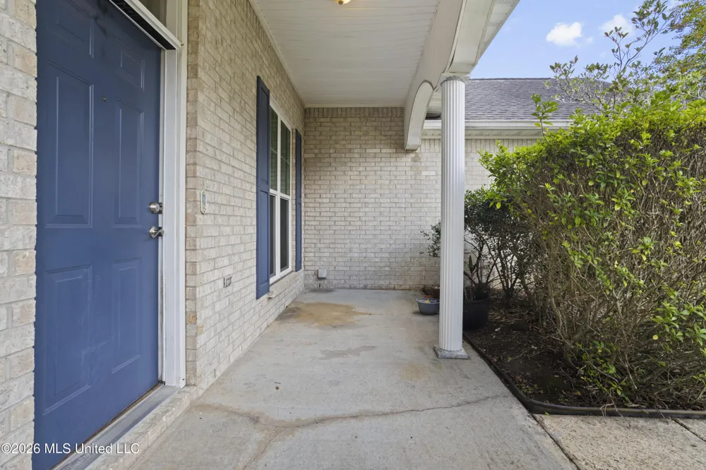 3104 Stonewood Drive Ocean Springs, MS 39564