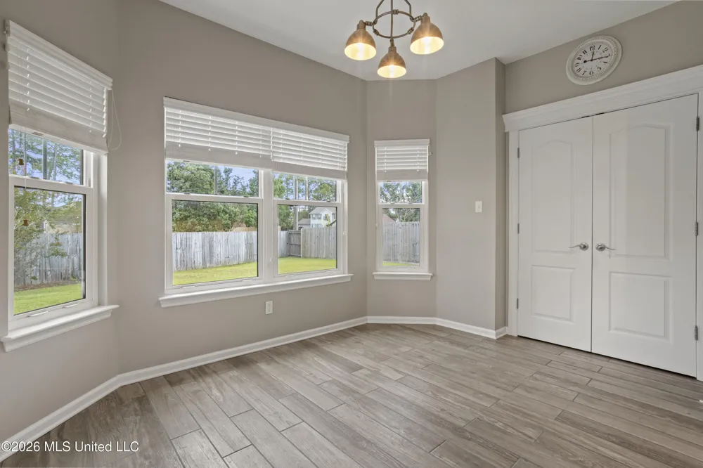 3104 Stonewood Drive Ocean Springs, MS 39564