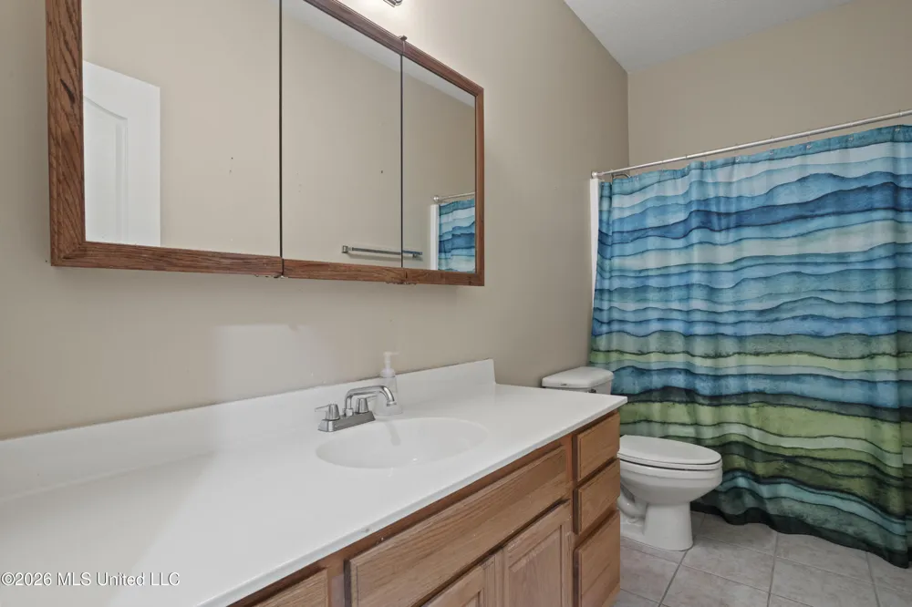 3104 Stonewood Drive Ocean Springs, MS 39564