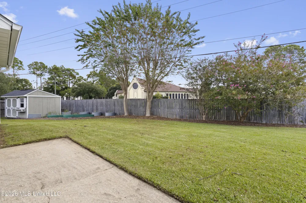 3104 Stonewood Drive Ocean Springs, MS 39564