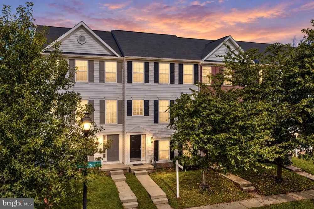 3322 GOLDENEYE CIRCLE Dundalk, MD 21222
