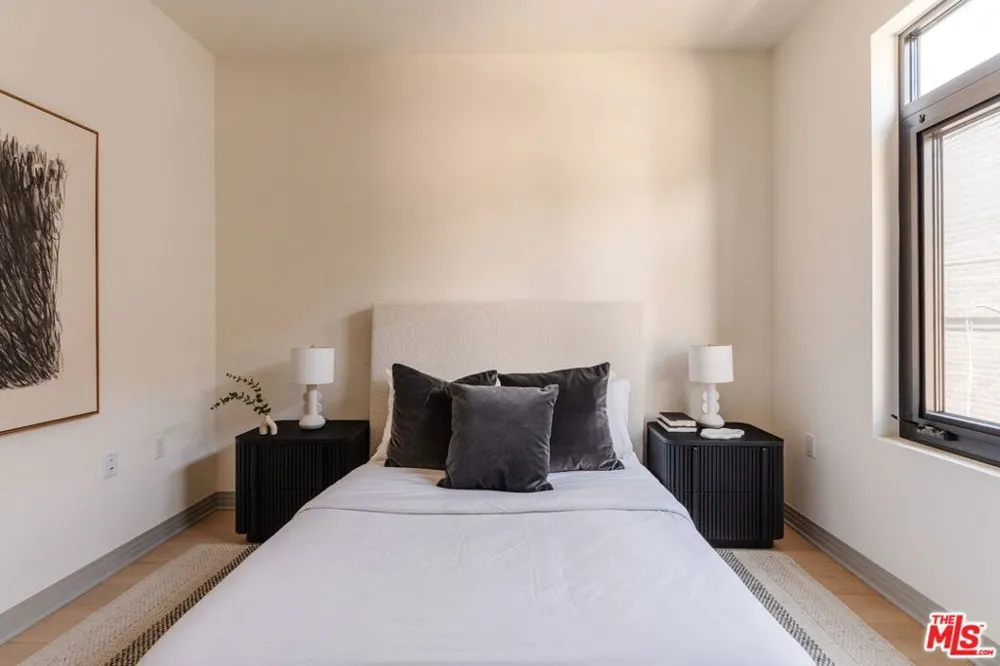 1051 Spaulding Avenue #B West Hollywood, CA 90046
