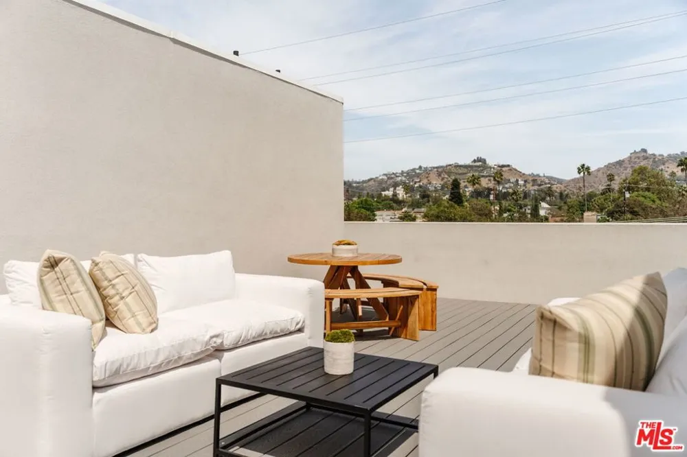 1051 Spaulding Avenue #B West Hollywood, CA 90046
