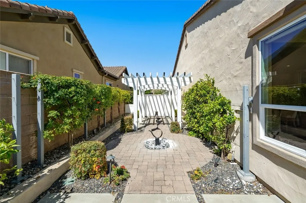 1709 Louise Lane Nipomo, CA 93444
