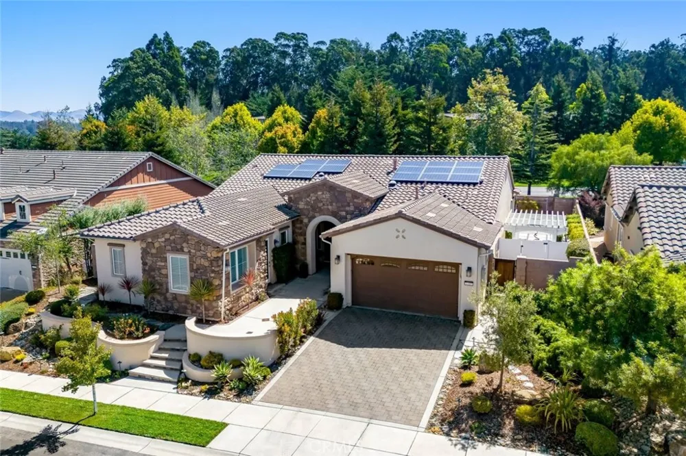 1709 Louise Lane Nipomo, CA 93444