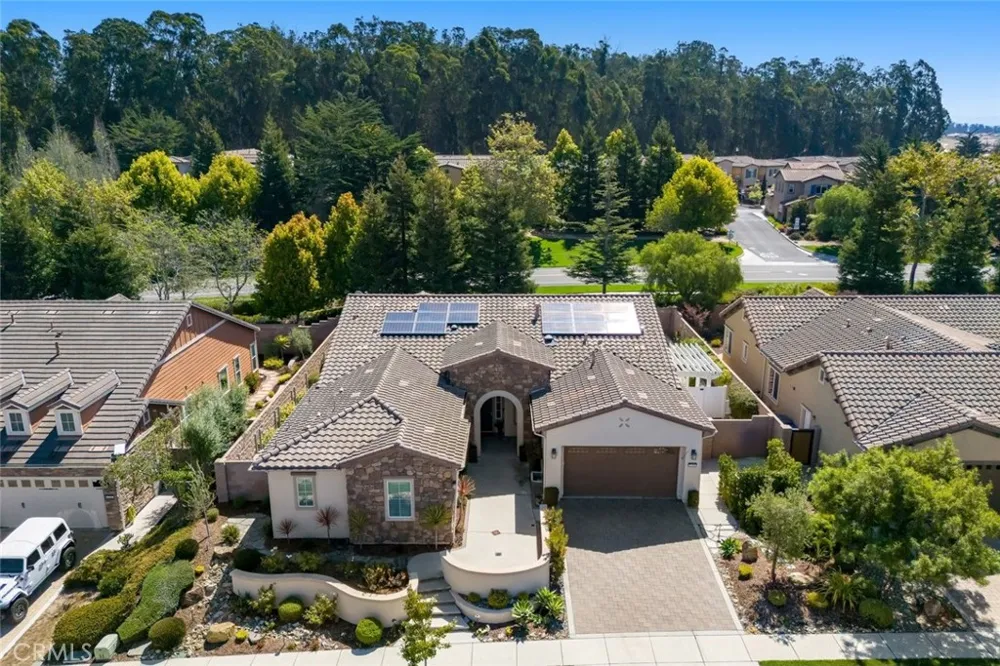 1709 Louise Lane Nipomo, CA 93444