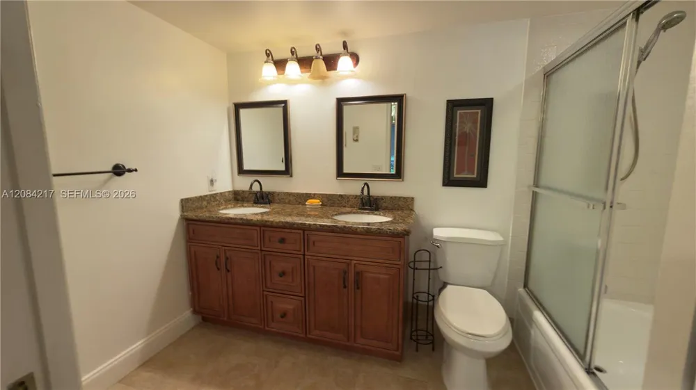 2402 Antigua Cir #G1 Coconut Creek, FL 33066