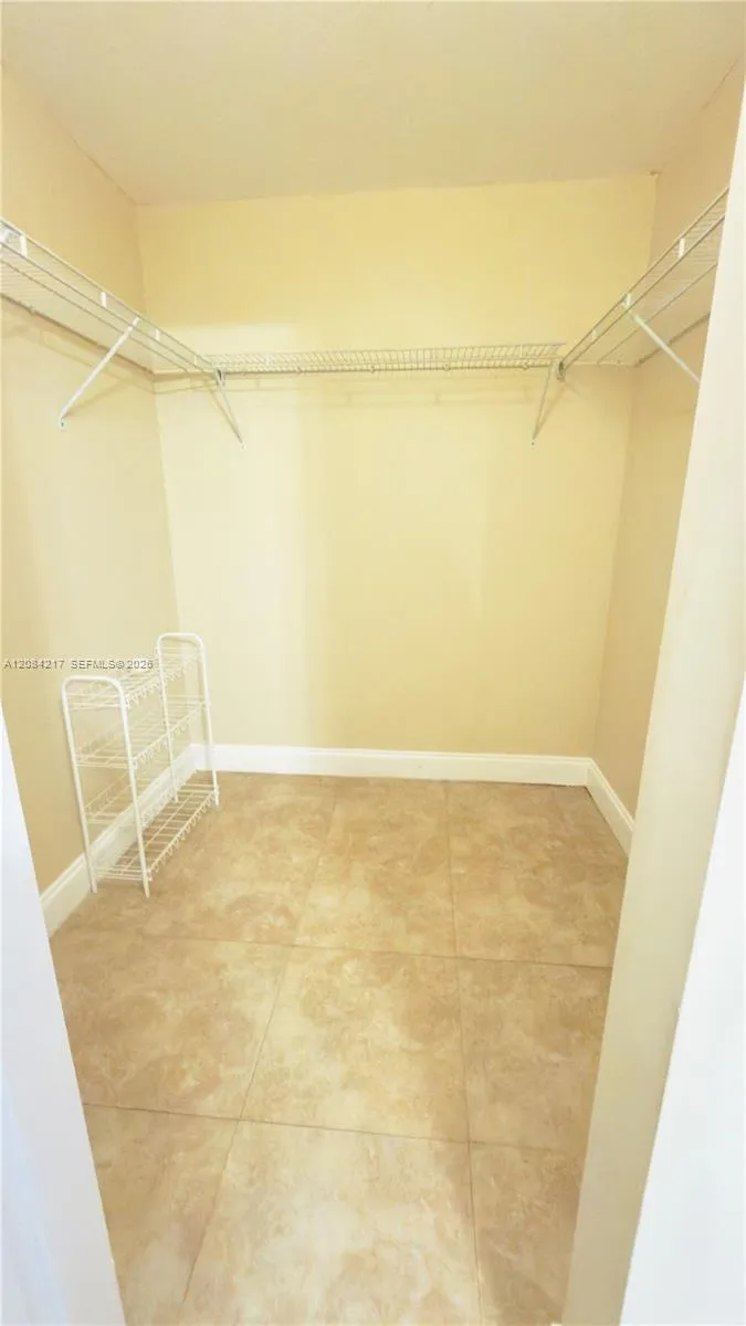2402 Antigua Cir #G1 Coconut Creek, FL 33066