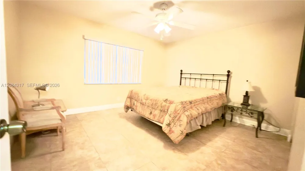 2402 Antigua Cir #G1 Coconut Creek, FL 33066