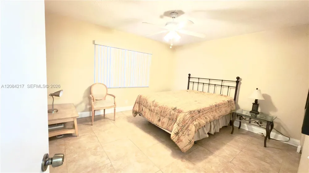 2402 Antigua Cir #G1 Coconut Creek, FL 33066