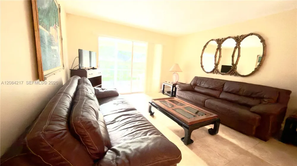 2402 Antigua Cir #G1 Coconut Creek, FL 33066