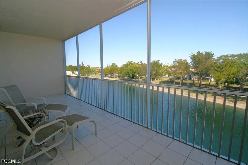 Park Lake Drive #303 Fort Myers, FL 33919