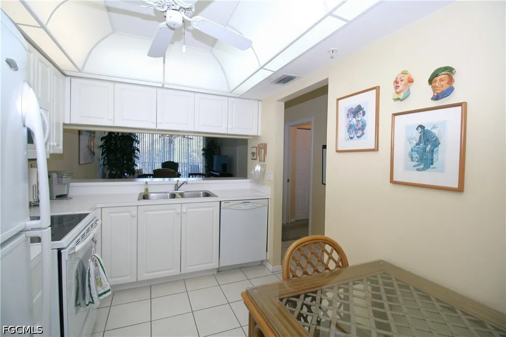 Park Lake Drive #303 Fort Myers, FL 33919