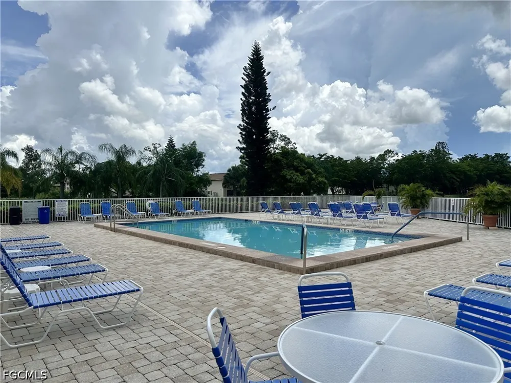 Park Lake Drive #303 Fort Myers, FL 33919