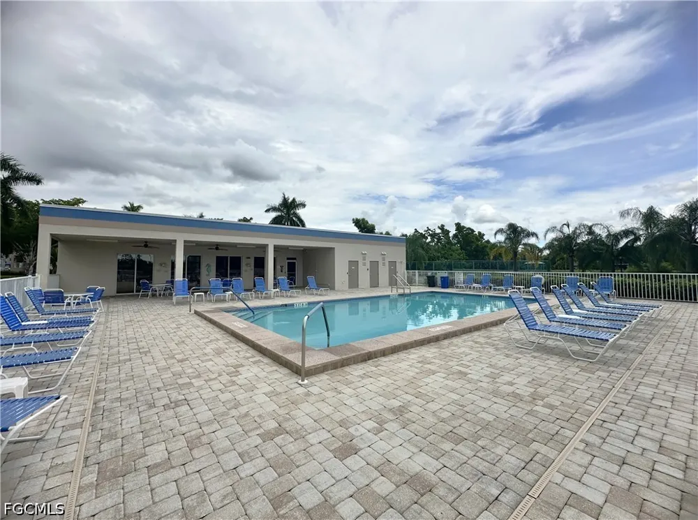 Park Lake Drive #303 Fort Myers, FL 33919