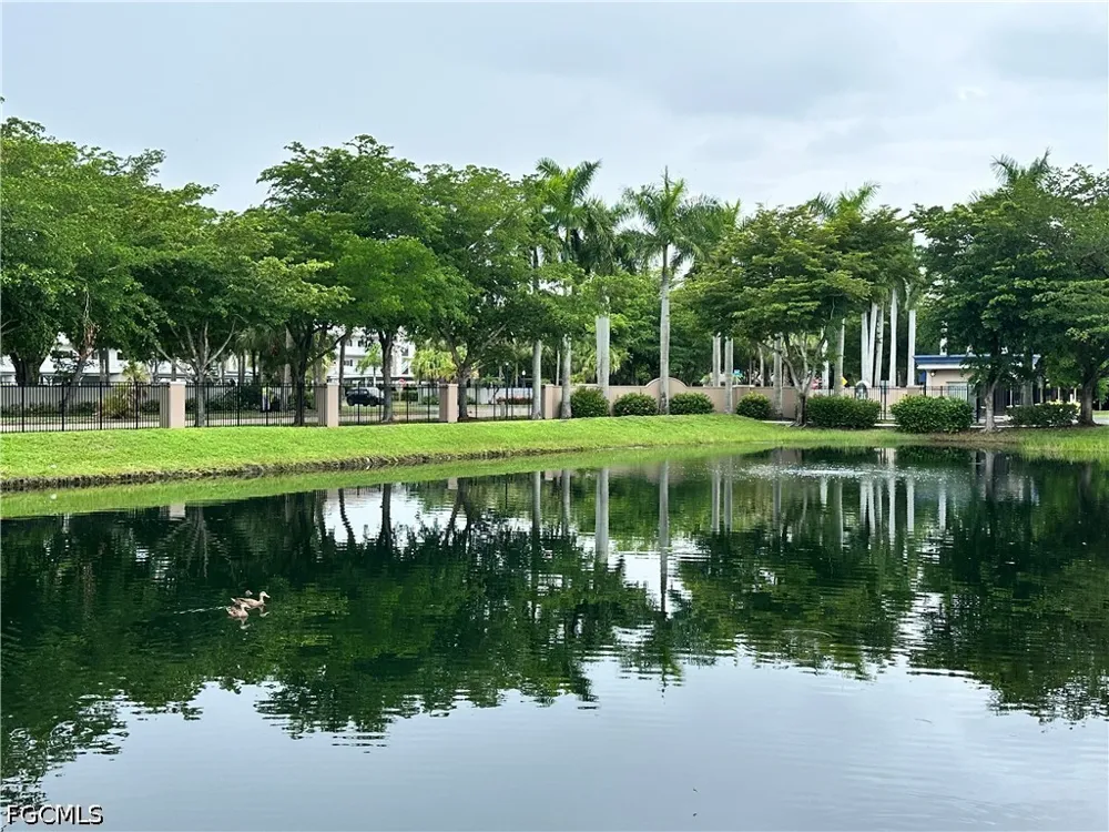 Park Lake Drive #303 Fort Myers, FL 33919